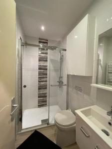 RDC 1 - Chambre meublée au cœur du centre ville de Montluçon