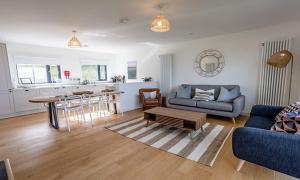 Cottage 15 by Together Travel - 3-Bedroom Coastal Retreat