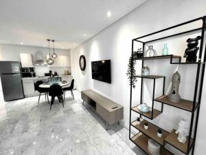 Gauthier Living by ShortStayMaroc, Appartement Équipé, Centre, 1 ou 2 Chambres