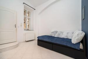 Cosy, retro-styled flat in beautiful Zizkov