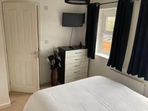 Cheerful Home FOR FOOTBALL, DOCKS AND CITY CENTRE