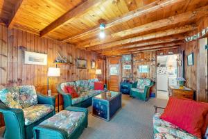 Lake Winnipesaukees Charmer