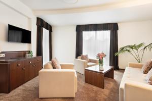 Senior Suite room in Hotel Olympic