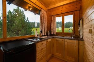 Vyhlídkový srub "Na kraji Brd"