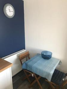 Mumbles - Modern Apartment with panoramic sea views