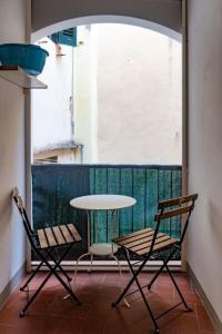 Classic Florentine Flat Near Piazza Santa Croce