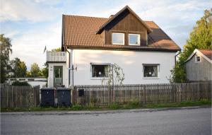 Awesome Home In Kalmar With Wifi