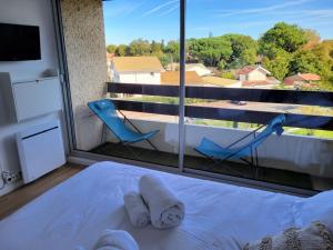 Appartements T2 situation exceptionnelle sur le port ostreicole d'Andernos : photos des chambres