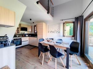 Chalet rénové 6 pers, terrasse, proche téléski, WIFI - FR-1-344-1137