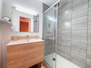 Chalet rénové 6 pers, terrasse, proche téléski, WIFI - FR-1-344-1137