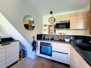 Chalet rénové 6 pers, terrasse, proche téléski, WIFI - FR-1-344-1137