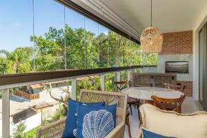 Punta Blu 201-9 – Apartamento de alto padrão em Condomínio Exclusivo, Quadra poliesportiva - Piscina - Portaria 24h.