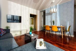 Comfy Apartment Dobra 54