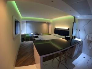 WeEnjoy Hotels Grand Prix Aeropuerto CDMX