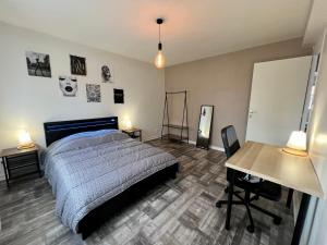Appartements F3 Centre- Ville Lafayette avec garage : photos des chambres