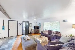 Coastal Calm - Salishan Beach