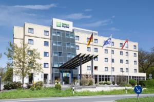 Holiday Inn Express Frankfurt Airport, an IHG Hotel