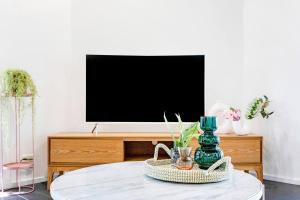 The Boho Casa - Beachside Retreat with Pool