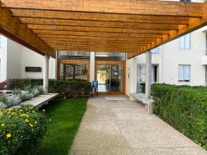 Hermoso departamento en Laguna Bahía - Algarrobo