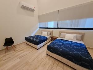 New & Exclusive Apartment in Quiet Playacar Pool Gym