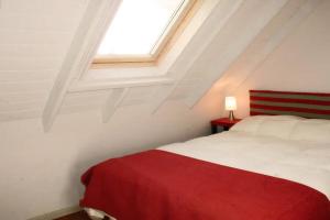 Hermoso departamento con vista al lago y cochera