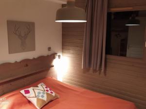 2 pièces 6 pers. 3* à Chamrousse, balcon pied des pistes - FR-1-549-116