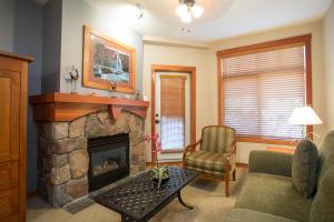 1105 - One Bedroom Standard Eagle Springs West condo