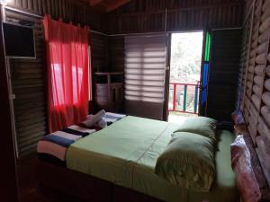 Las cabañas del escobo - CABAÑA TUCÁN