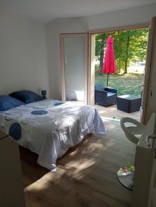 Sejours chez l'habitant Chambre au calme entouree par la nature. : photos des chambres