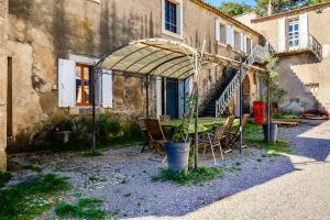 Maisons de vacances Maison de 4 chambres avec piscine partagee et wifi a Lagrasse : photos des chambres