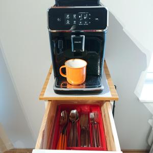 Bright and cozy city center 1 br ap, Free parking!