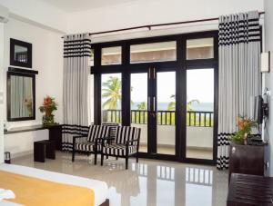 Lagoon Paradise Beach Resort