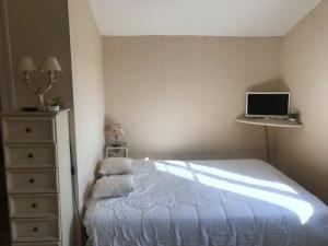 Appartements Studio Saint-Jean-de-Luz, 1 piece, 2 personnes - FR-1-4-536 : photos des chambres