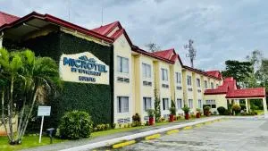 Microtel by Wyndham Tarlac - Minatula