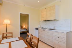 Viesu nams "Svīre-10"