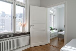 Renovated 1BR at Main Square - Sauna & Parking