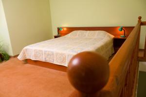 Семеен хотел Кристал