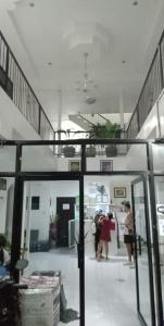 Luna Oslob Travellers Inn