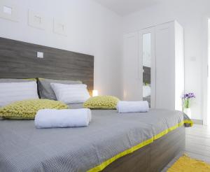 Privilege Pool Apartments