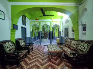 Shree Savitri Palace
