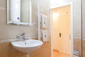 Sofia Central Hotel Apartments