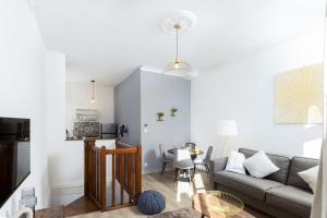 N1 Des Études Cosy Duplex Netflix Balcon ConciergerieDameCarcas