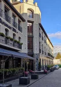 Victoria Deluxe Hotel - Kalichanka