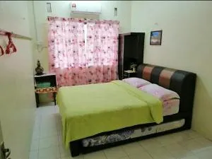 Heawood Homestay Sungai Siput - Kampong Rimba Panjang
