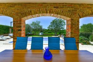 Villa Toscana Sole with pool