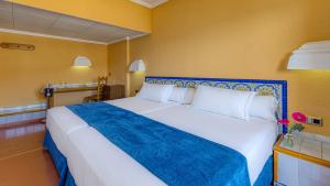 Single Room room in Playadulce Hotel