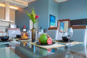 Marítima Playa Beach front Condo with great views