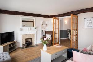 Blue Skies Apartment - Marina Views