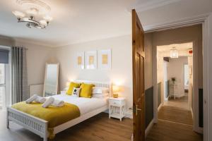 Blue Skies Apartment - Marina Views