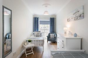 Blue Skies Apartment - Marina Views